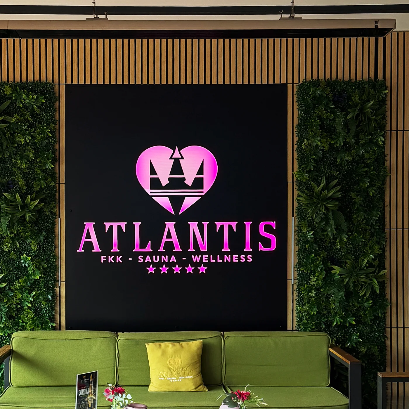 صالة تحت شعار Atlantis على تراس السطح، FKK Sauna Club Atlantis ميونخ